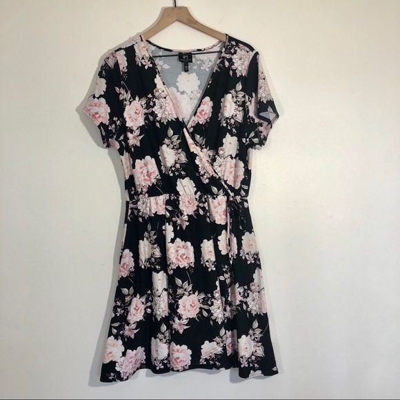 derek heart plus wrap dress